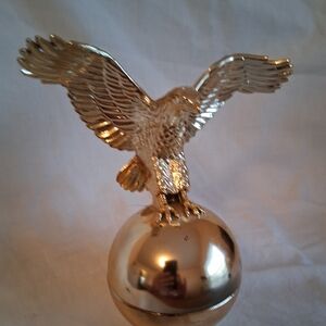 ORIGINAL VINTAGE BOLD EAGLE COLOGNE GOLD EAGLE ON BALL UNIGUE DESIGN 3 Oz